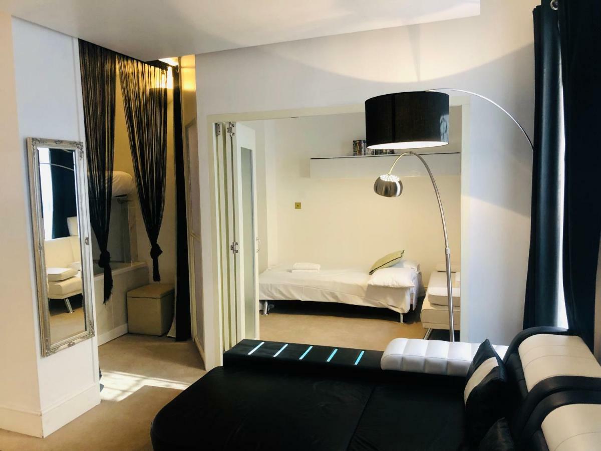 Piccadilly Circus Suites London Exterior foto