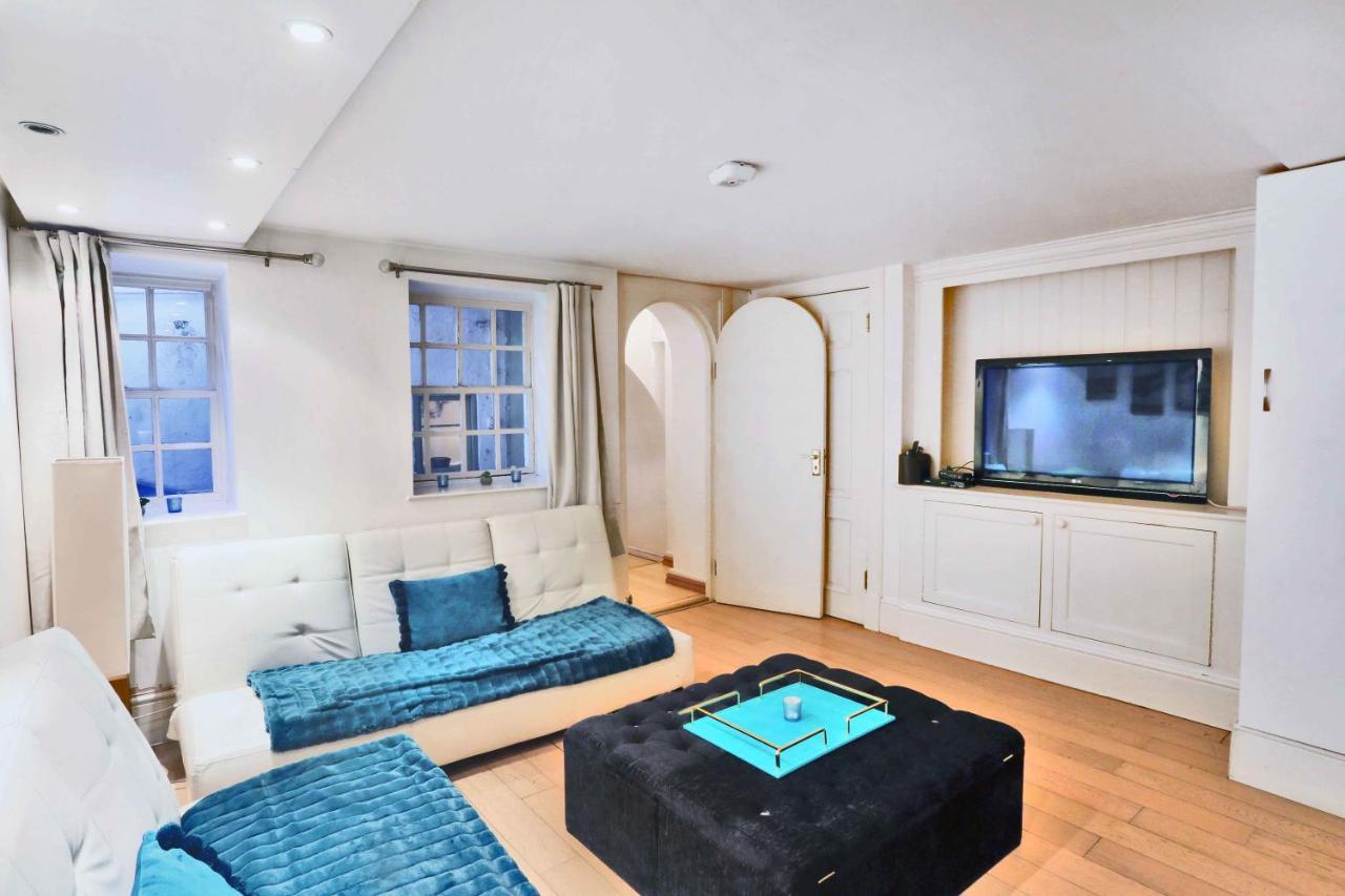Piccadilly Circus Suites London Exterior foto