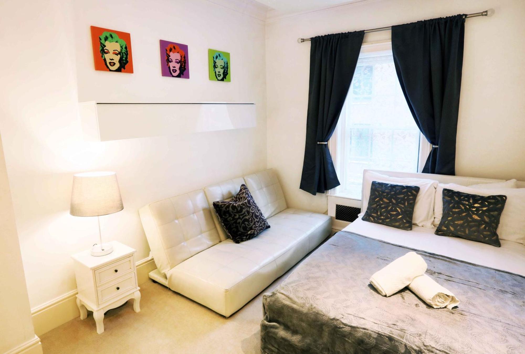 Piccadilly Circus Suites London Exterior foto